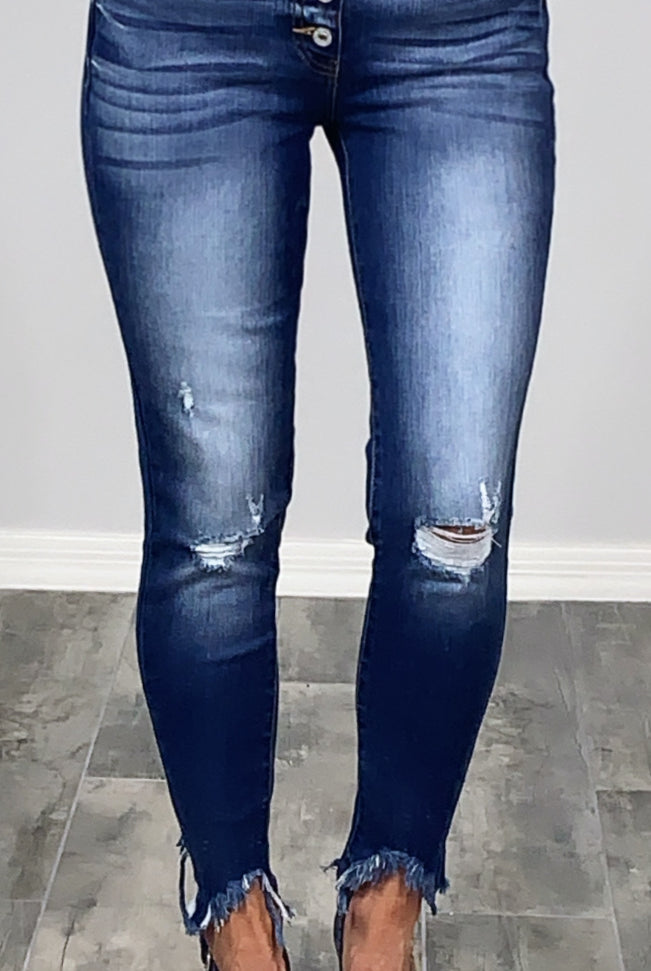 Robbin Raw Hem Jeans - Medium Wash-jeans-privityboutique-Privity Boutique, Women’s Fashion Boutique in Mesa, Arizona