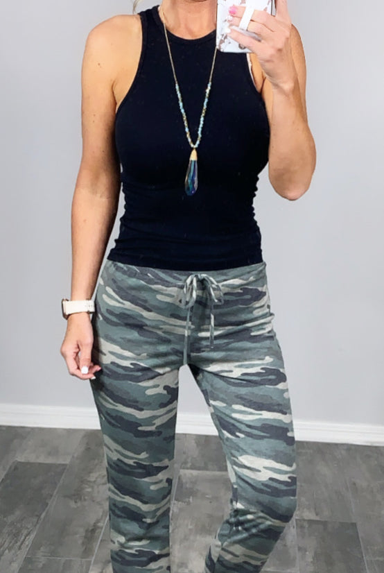 Stay Ahead Seamless Crop Tank - Multiple Colors-privityboutique-Privity Boutique, Women’s Fashion Boutique in Mesa, Arizona