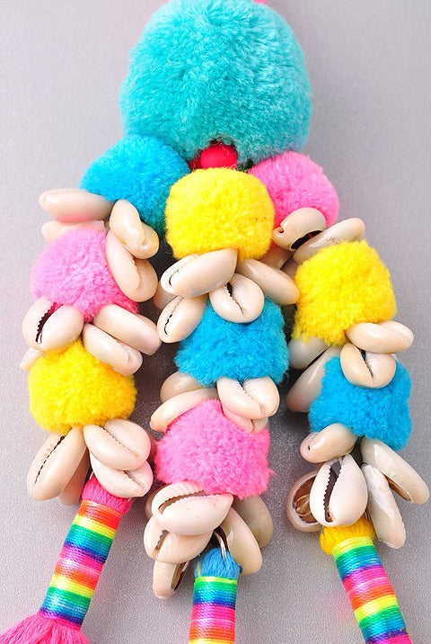 Pom Pom & Shells Tassel Key chain-privityboutique-Privity Boutique, Women’s Fashion Boutique in Mesa, Arizona