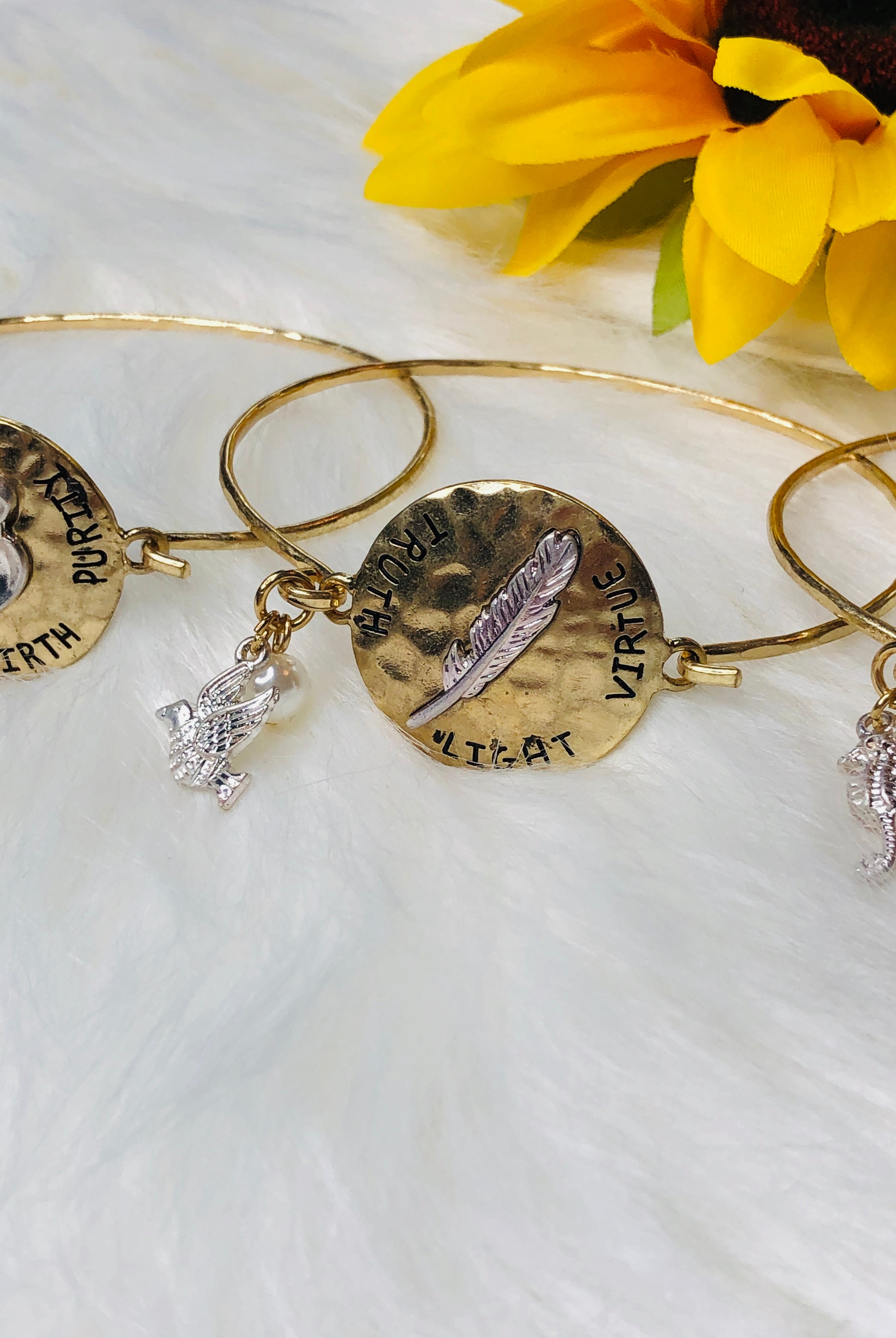Lucky Charm Bracelets: Gold-privityboutique-Privity Boutique, Women’s Fashion Boutique in Mesa, Arizona