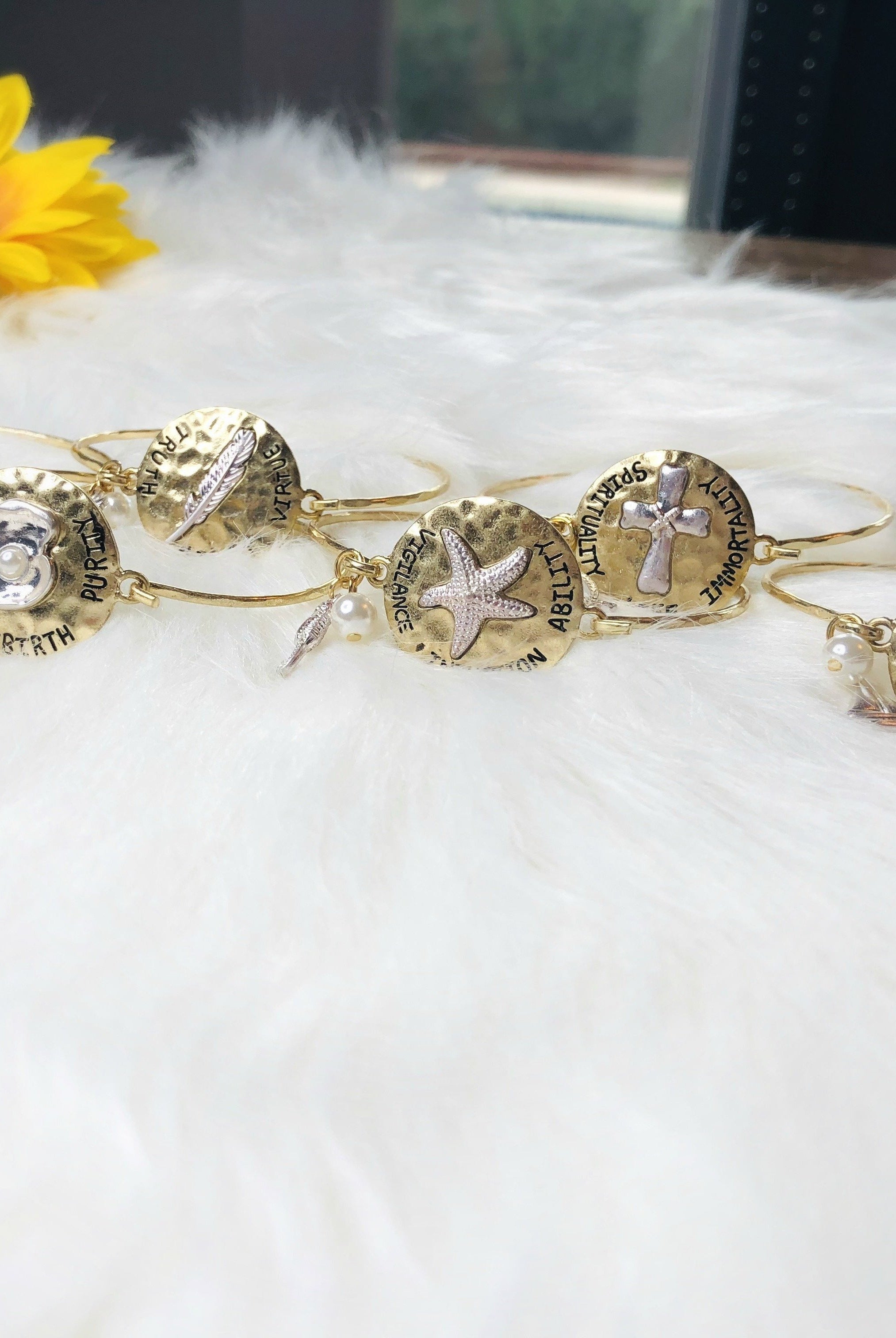 Lucky Charm Bracelets: Gold-privityboutique-Privity Boutique, Women’s Fashion Boutique in Mesa, Arizona