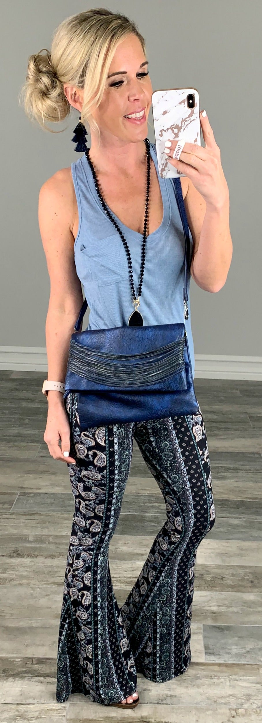 Just Zip It Cross Body Clutch: Blue-privityboutique-Privity Boutique, Women’s Fashion Boutique in Mesa, Arizona